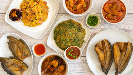 Thai Food Mixed Dishes Sets 