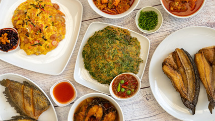 Thai Food Mixed Dishes Sets 