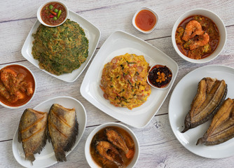 Thai Food Mixed Dishes Sets 