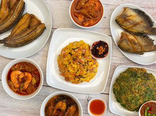 Thai Food Mixed Dishes Sets 