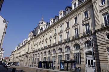 Poste de la République à Rennes