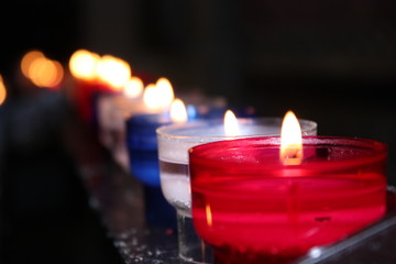 Bougies dans le noir