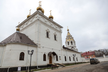 Fototapeta na wymiar The building of the Assumption-Nikolaev Cathedral in Belgorod