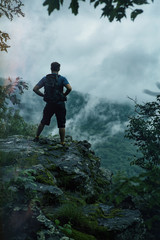 Obraz premium man in the mountains