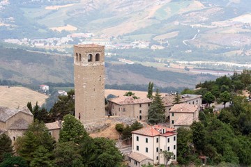 Fototapeta na wymiar San Leo, below the fortress, Italy