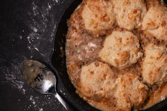 Spicy contry style biscuits and gravy