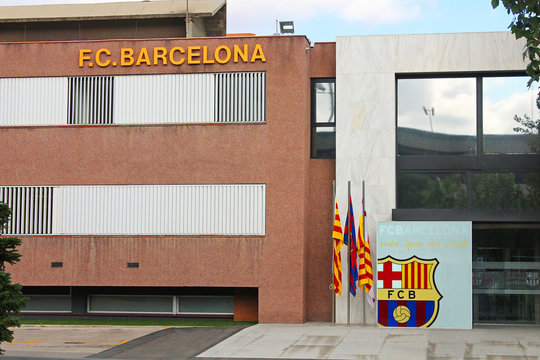 BARCELONA, SPAIN - OCTOBER 08: Barcelona football club on October,08 2013 in Barcelona, Spain