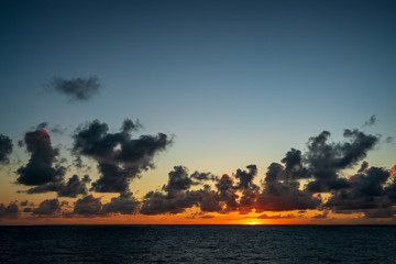 Fototapeta na wymiar Spectacular sunset on the Caribbean sea