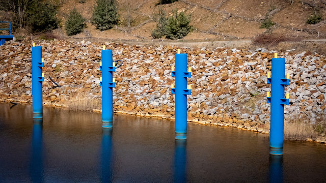 Anlegers&auml;ule Schiffkanal