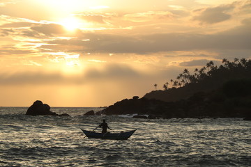 Pêcheur Coucher de soleil Mirissa Sri Lanka 