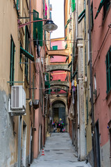 Fototapeta na wymiar narrow street in genova italy
