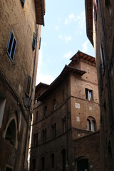 Fototapeta na wymiar Streets of Beautiful Siena