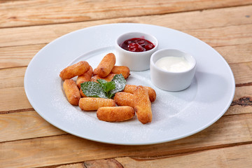 cream cheese sticks with sauce