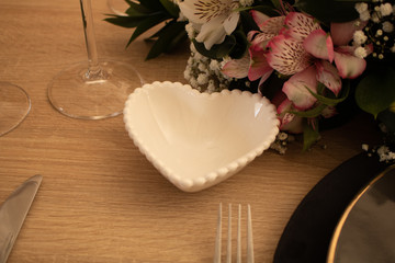 sliced ​​file mignon with table set