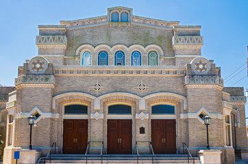 historic synagogue building entrance and facade in new orleans