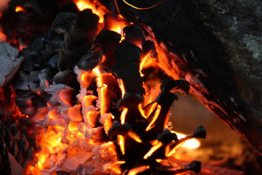 Fuoco, particolare fuoco camino
