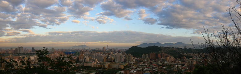 Fototapeta premium Sunset landscape of the JingMei area from Xianjiyan
