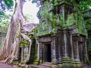 Obraz premium Angkor Thom ruins temple in Siem Reap, Cambodia