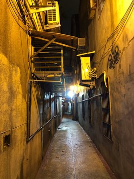 narrow street in taiwan
