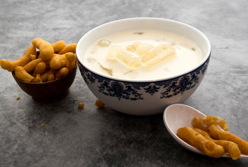 Tofu with fried flour is the breakfast of Chinese and Thai breakfast.