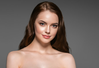 Obraz na płótnie Canvas Beautiful woman face portrait healthy skin and hair cosmetic 