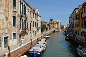 Fototapeta na wymiar Quartier Dorsoduro à Venise, Italie