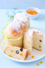 Hefe- Osterkuchen