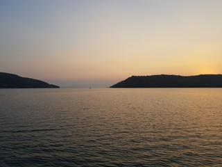 Fototapeta premium sunset over the lake