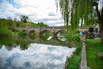 Fototapeta na wymiar Batheaston old Toll Bridge on Avon river , Uk