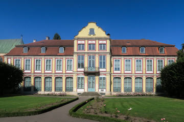Fototapeta premium OLIWA, POLEN - 2016 SEPTEMBER 17. Facade of the Abbots palace in Gdansk, Oliwa.