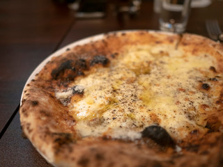 ピザ　ピザの写真のタグ