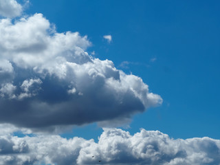Fototapeta na wymiar blue sky and structural clouds