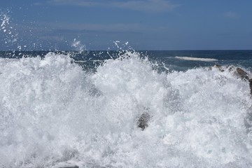 sea breaking on the rocks