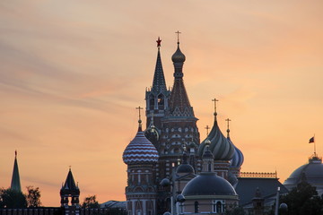The sunset in the background of the Kremlin 