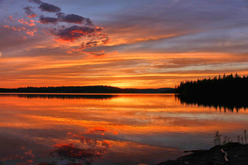 Fototapeta premium Sunset on the lake