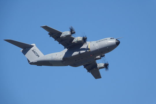 a 400 m d&eacute;collage