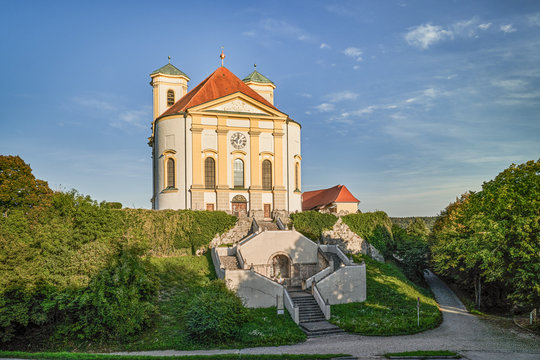 Kirche, Wallfahrtskirche, St. Maria Himmelfahrt, Marienberg, Burghausen, Landkreis Alt&ouml;tting, Oberbayern, Bayern, Deutschland, Au&szlig;em