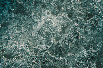 Pattern of transparent shiny ice