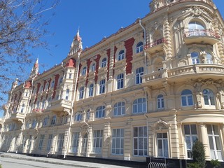 Obraz premium facade of a building in the city
