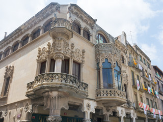 Fototapeta na wymiar Spain. Reus. The casa navas on the plaza mercadal.
