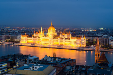 Fototapeta na wymiar Night view of the Hungarian Parliament Building in Budapest, Hungary.
