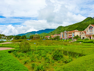 Fototapeta na wymiar Sapa (Chapa) village in north mountains of Vietnam, Lào Cai, Vietnam