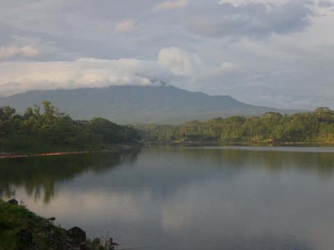 lake and mountains