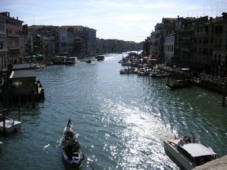 Gran Canal de Venecia desde el puente de Rialto