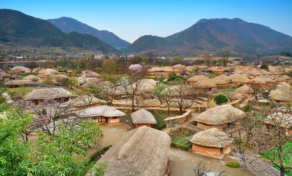 Naganeupseong Folk Village is located in Nagan-myeon, Suncheon, Jeollanam-do, South Korea. 04-07-2017