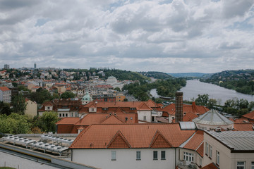 Fototapeta na wymiar Beautiful panorama of the city of Prague. Vin da Vltava River, Prague Castle and the Old Town.