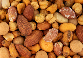 Super snack mixed fresh nuts
