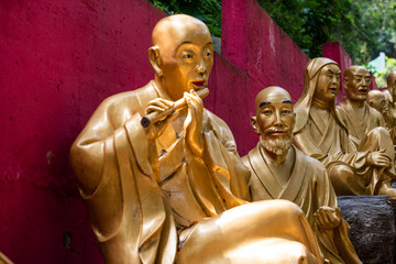 Golden Statue - Hong Kong 