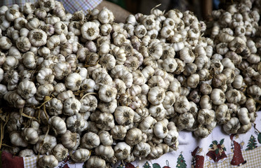 Garlic in a market