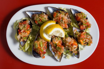 Mejillones rellenos